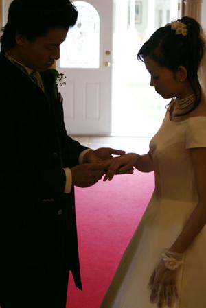 都内のオープニングムービー専門店